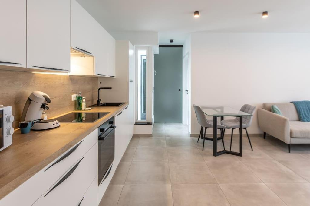 Superbe Appartement Avec Parking Malmedy Exterior photo